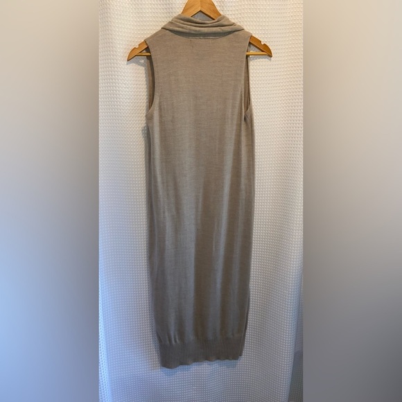 Women’s TAHARI beige Merino Wool blend Duster Vest Sz‎ medium - Picture 11 of 15